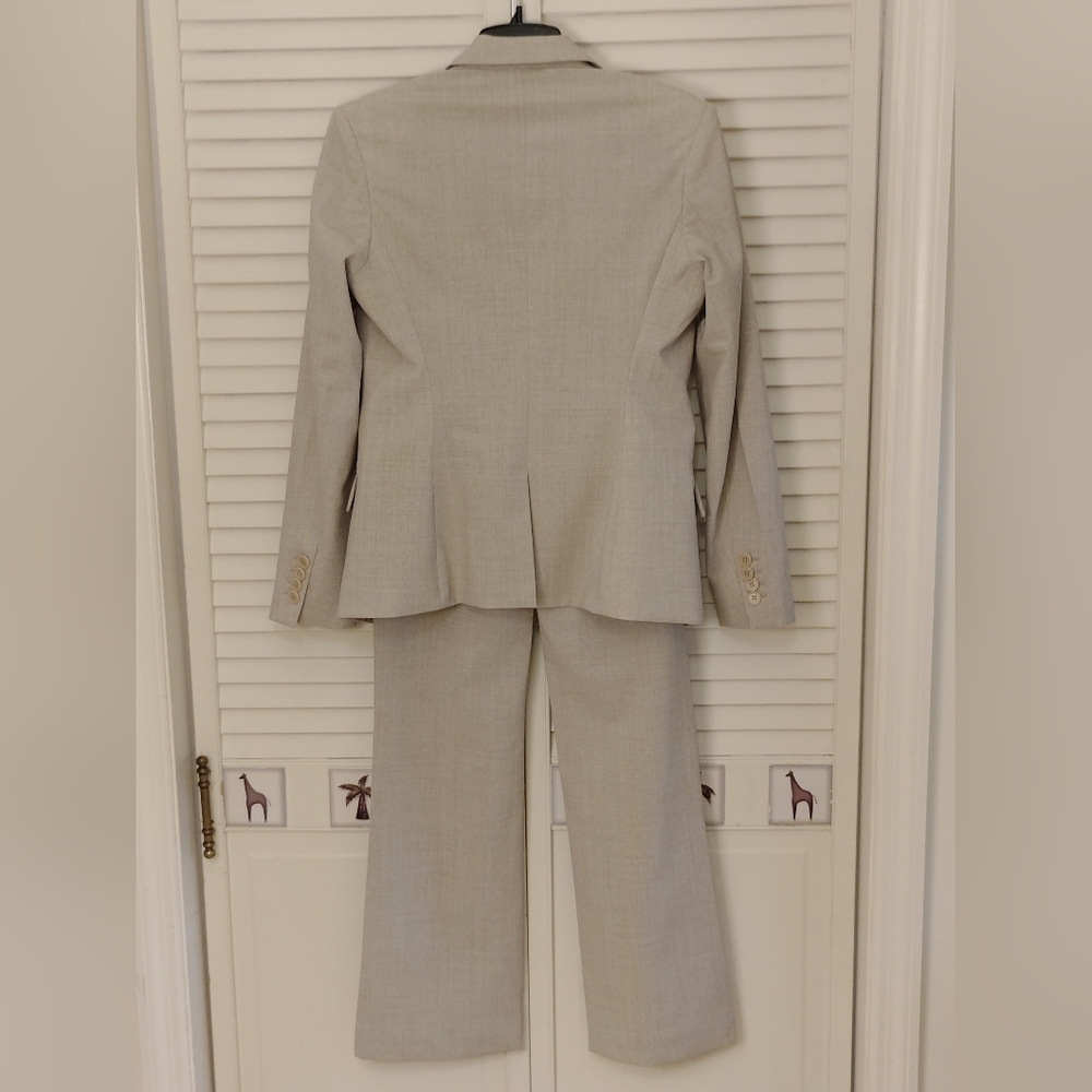 Theory Light Beige Women's Blazer and Pants Set - Picture 2 of 14